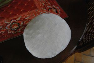 Crocheter une housse de coussin rond