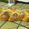 BRIOCHE TRESSEE A L'HUILE D'OLIVE