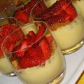 Verrines mousse au chocolat blanc et fraises 