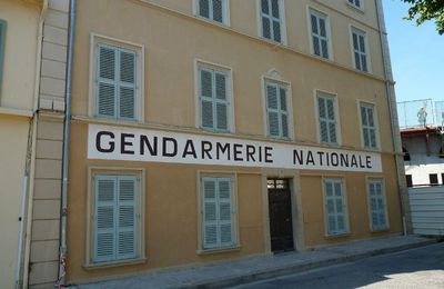 33 - Gendarmerie de Saint-Tropez