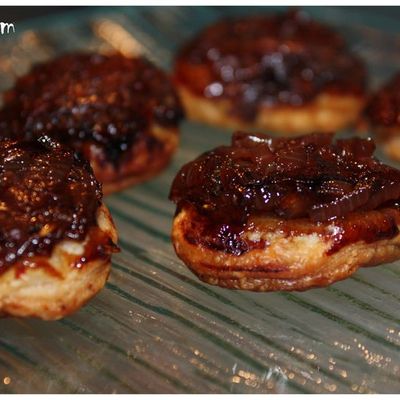 Mini tatins d'oignons ...