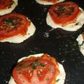Improvisation autour de la pâte feuilletée aux petits suisses: pizza express aux 2 tomates