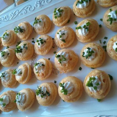 Bouchèes au saumon, chantilly citronnée