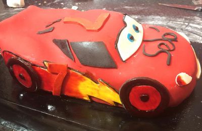 Gâteau Cars : Flash McQueen