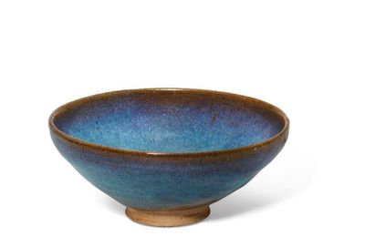 A Jun bowl, Yuan-Ming dynasty (1279-1644)