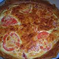 Quiche Lorraine avec des Tomates