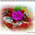 Une papillote au saumon, tomates cerises et herbes du jardin.......et light svp....