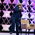 Las Vegas :Une femme a lancé une chaussure sur l'ancienne secrétaire d'État américaine Hillary Clinton
