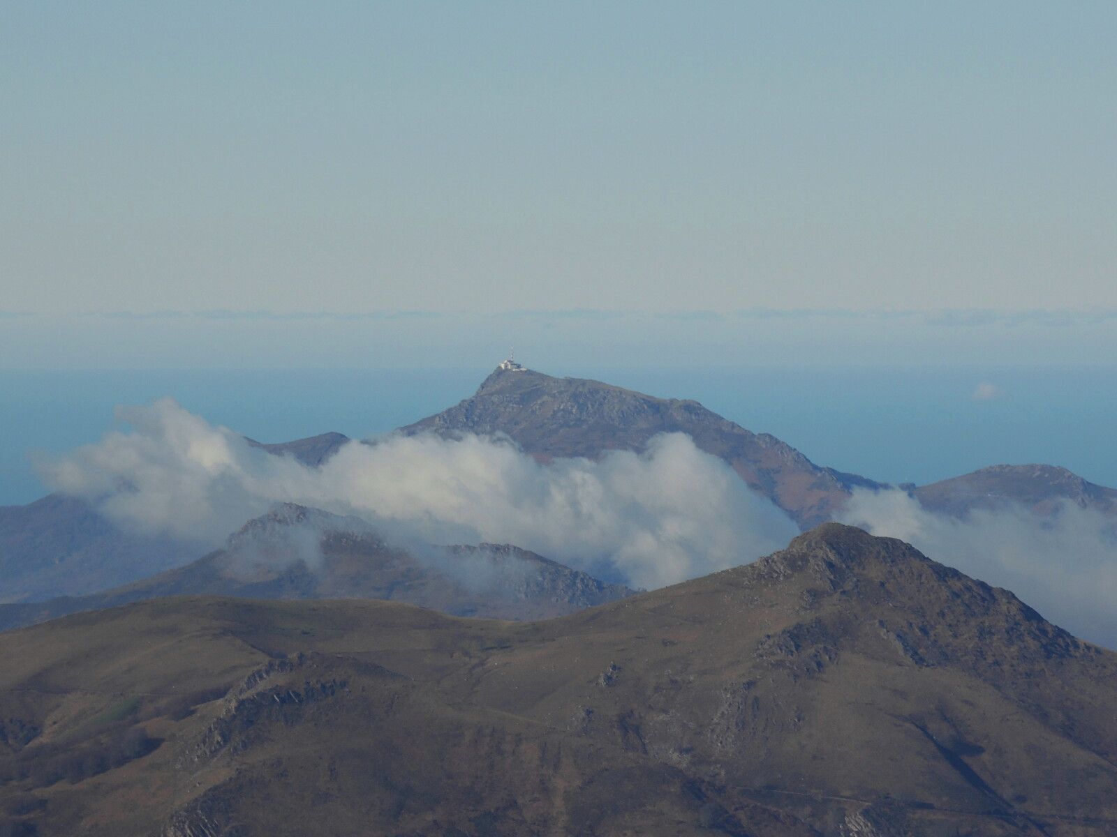 L'Autza, sommet, panorama la Rhune (Espagne)