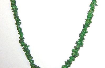 COLLIER - QUARTZ VERT 1