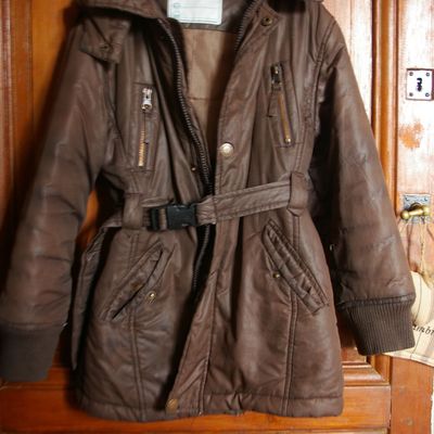 Doudoune Vertbaudet 6 ans marron!