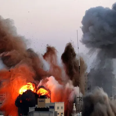 !!Génocide à Gaza: J 210!! Si les merdias n'en parlent pas, nous continuerons à dénoncer les avions israéliens bombardant la bande de Gaza