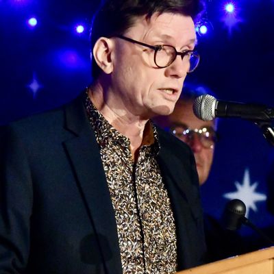 BERNARD VILAIN AUX AGENTS MUNICIPAUX : « VOUS ÊTES LES MEILLEURS AMBASSADEURS. FACE AUX ATTAQUES, LA MUNICIPALITÉ VOUS DÉFEND ». 