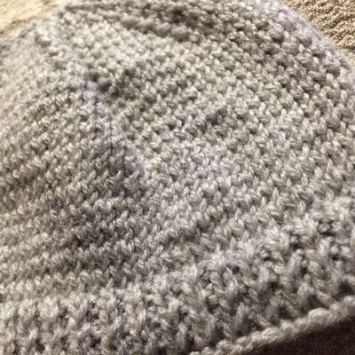Bonnet bébé gris 