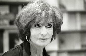 Vénus Khoury – Ghata (1937 - ) : « Parce que leurs noms étaient trop larges… »