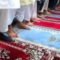 Utiliser un tapis de prière