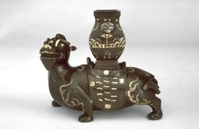 Incense burner in the shape of a mythical beast Song dynasty (960-1279) or later