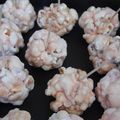 Sucettes de popcorn aux chamallow