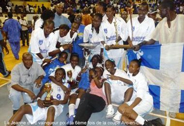 BASKET: FINALE COUPE ARC-EN-CIEL 2011