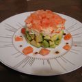 Avocat , surimi et saumon fumé