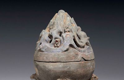 Pottery incense burner, boshanlu, with bear-shaped feet, Late Western Han to early Eastern Han dynasty, 1st century