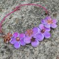 Collier fleurs