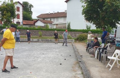 Terrain de jeux intergénérationnels