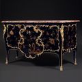 Commode d'époque Louis XV, par Mathieu Criaerd. 