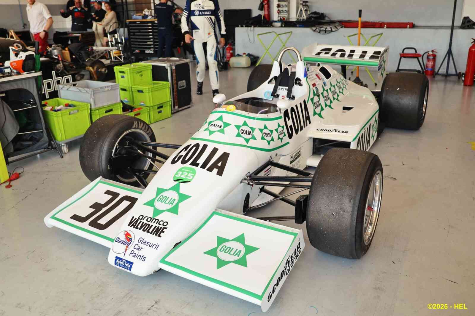 Arrows A 6-1_02 - 1983 [UK] HL_GF