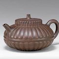 A rare Yixing chrysanthemum-molded teapot, Yongzheng-Qianlong period (1723-1795)