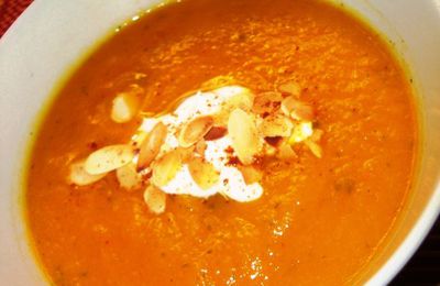 ¤¤¤ Soupe Orange : carottes, potiron, gingembre et coriandre