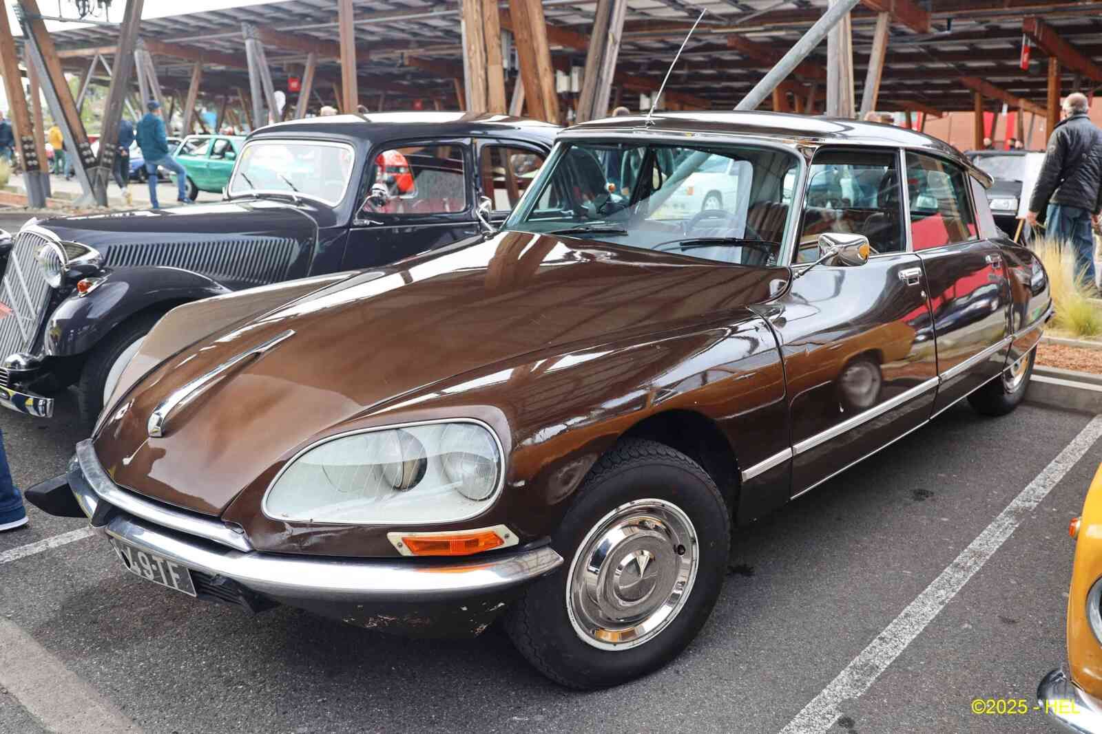 Citroen D Super_06 - 1975 [F] HL_GF