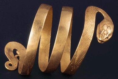 Gold bracelet in form of serpent, found in Pompeii