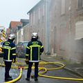 UNE HABITATION DE LA RUE DRIANT RAVAGÉE PAR UN INCENDIE.  