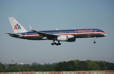 AMERICAN AIRLINES / B757-200W / N193AN / 27-05-2012 / Photo: Luengo Germinal.