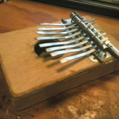 Tutoriel: le piano à pouce ou Kalimba