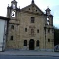 photos: Markina-Xemein, église et lieu dit Intxauspe albergue dans le pays basque,région ( Euskadi )