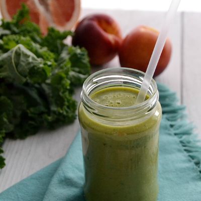 Smoothie au kale, nectarines & pamplemousse rose...IG bas & vegan