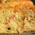 Cake moelleux jambon olives vertes