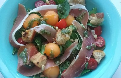 salade de tomate et melon au pesto