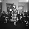 1952, Paris - Défilé de Mode