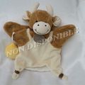 Plat Marionnette Vache Marron Ecru Cloche Jaune Doudou Et Compagnie