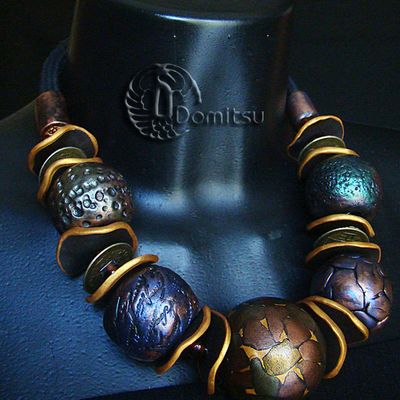 Une nouvelle vitrine pour mes bijoux !