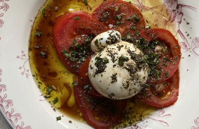 Burrata et tomate, un mets bientôt centenaire