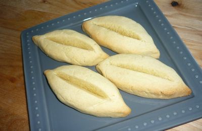 Un tour en cuisine à thème:Navettes à la fleur d'oranger