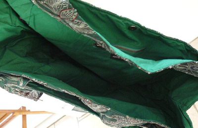 sac antik batik neuf vert sapin : 70euros (envoi gratuit)