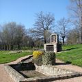 Beaune-d'Allier, fontaine Saint-Aignan