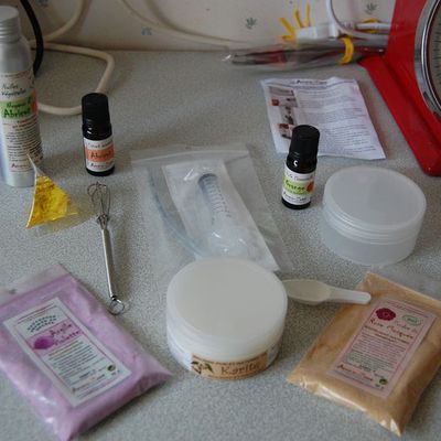 [AZ] Gommage visage à la Rose Musquée