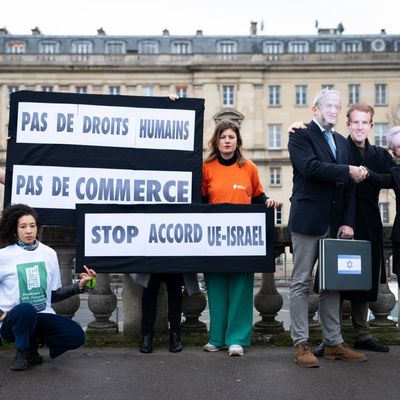 !!Génocide à Gaza: J 623!! Cette UE qui nous a 'vendu la paix' est une inavouable entreprise guerrière dont les Palestiniens sont victimes