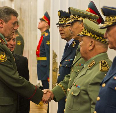 Le chef d'Etat-major de l'armée nationale populaire d'Algérie en visite à Moscou